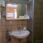 Affittacamere / Fw Gaestehaus Stern 3*